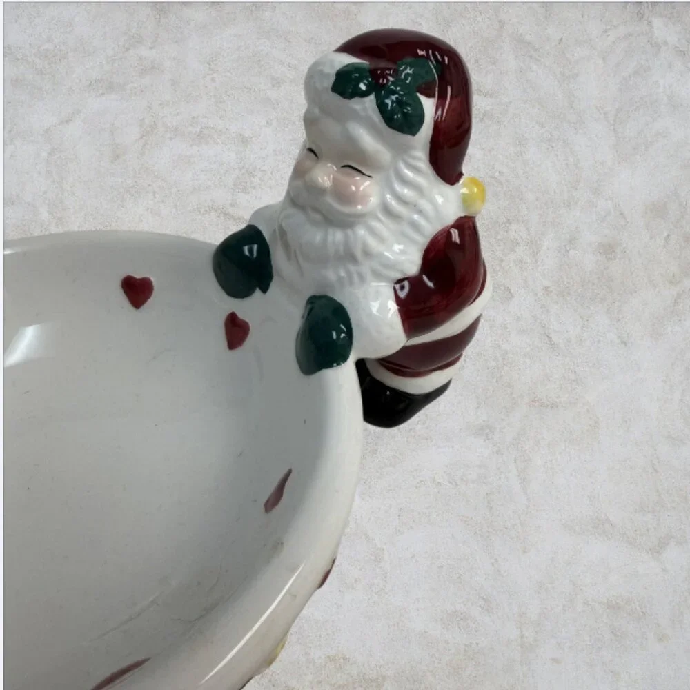 VINTAGE SERVEWARE -- Christmas Chip & Dip/Cheese Ball/Snack Bowl, Santa, Frosty